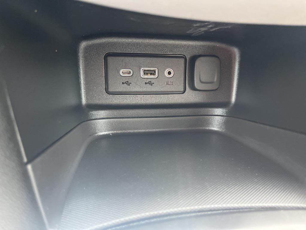 used 2020 Chevrolet Equinox car, priced at $17,994