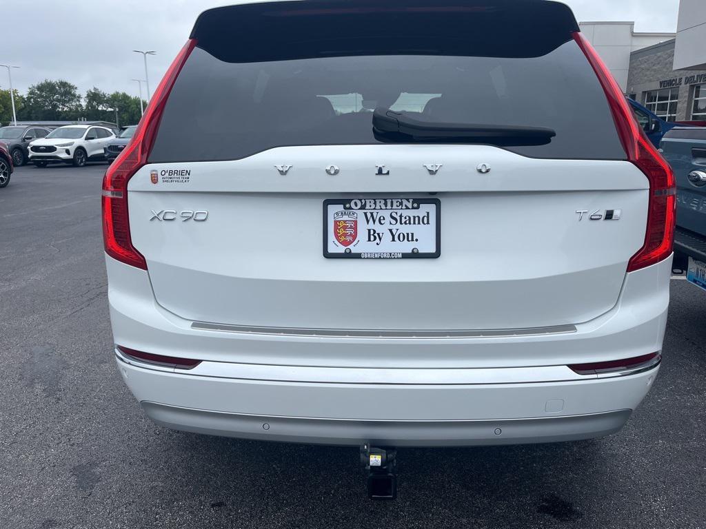 used 2022 Volvo XC90 car, priced at $33,295