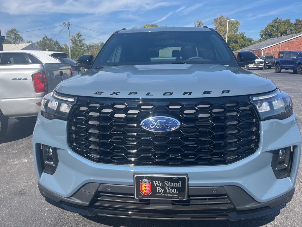 new 2025 Ford Explorer car, priced at $50,213