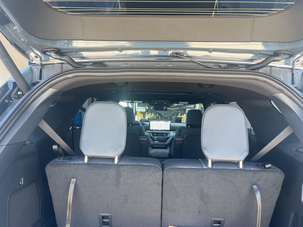 new 2025 Ford Explorer car, priced at $50,213