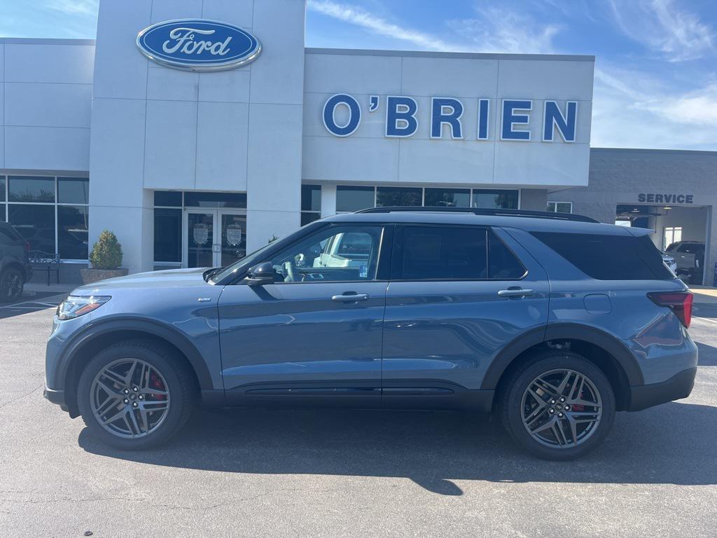 new 2025 Ford Explorer car, priced at $50,213