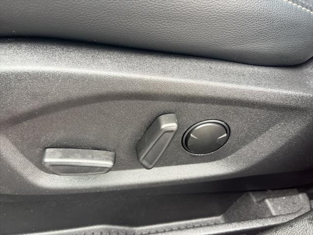 used 2023 Ford Edge car, priced at $28,990
