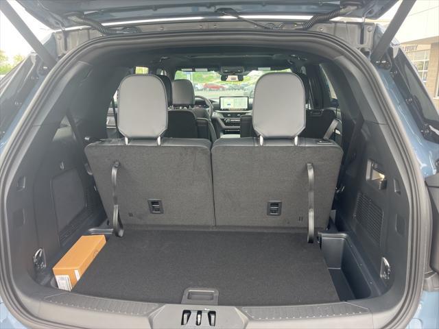 new 2025 Ford Explorer car, priced at $49,461