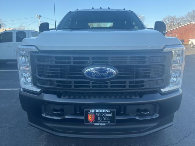 new 2025 Ford F-250 car, priced at $52,432