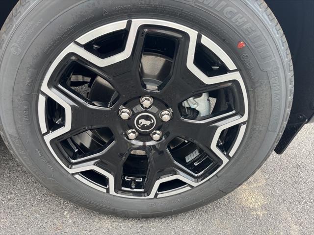 new 2025 Ford Bronco Sport car, priced at $37,545