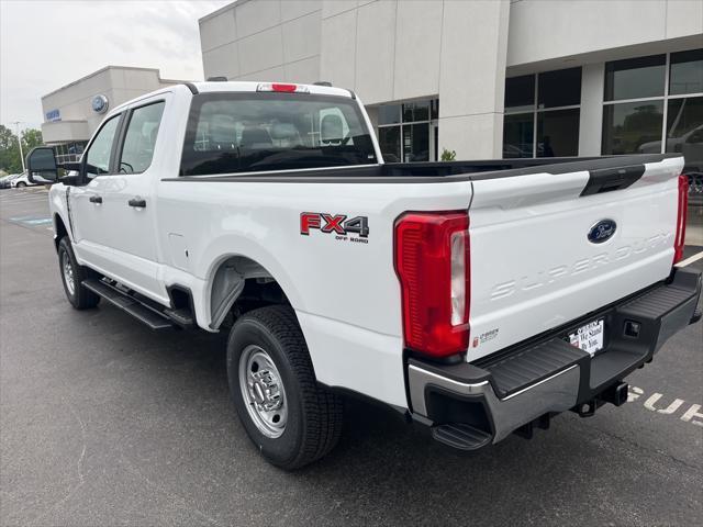 new 2025 Ford F-250 car, priced at $53,877