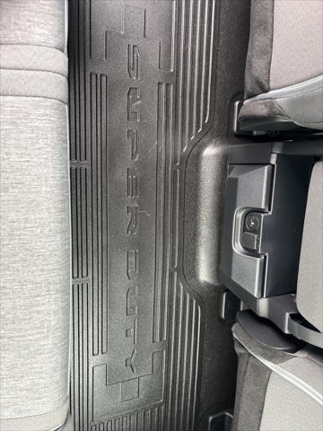 new 2025 Ford F-250 car, priced at $53,877