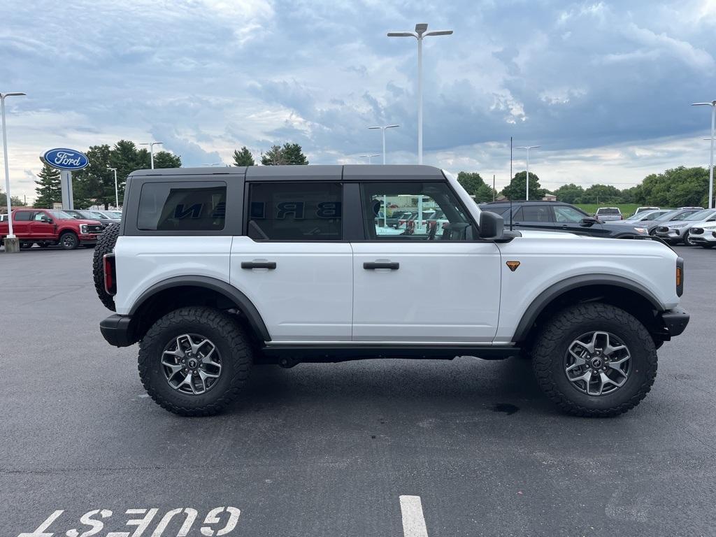 new 2024 Ford Bronco car, priced at $59,805