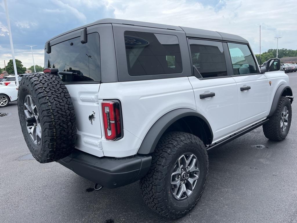 new 2024 Ford Bronco car, priced at $59,805