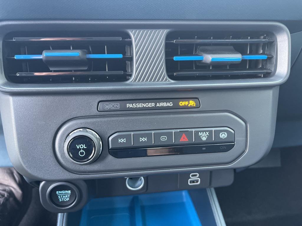 new 2025 Ford Maverick car, priced at $32,400