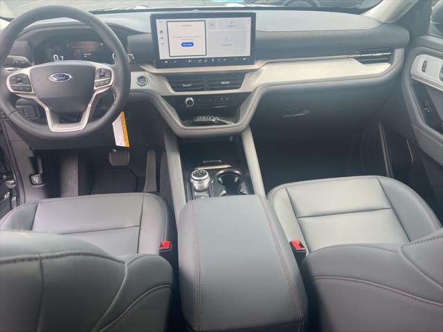 new 2025 Ford Explorer car, priced at $46,623