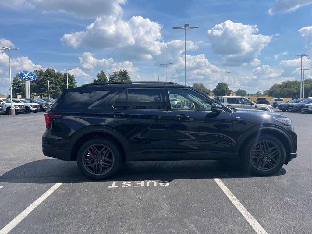 new 2025 Ford Explorer car, priced at $50,176