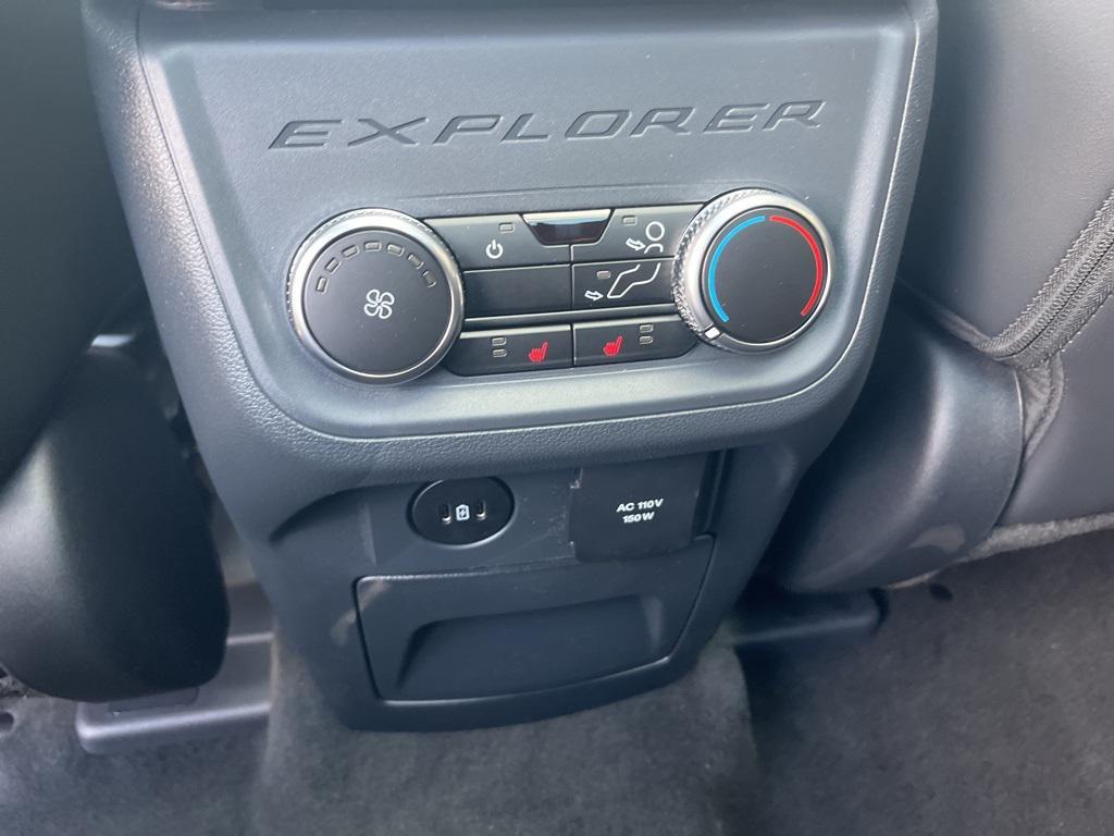 new 2025 Ford Explorer car, priced at $50,176
