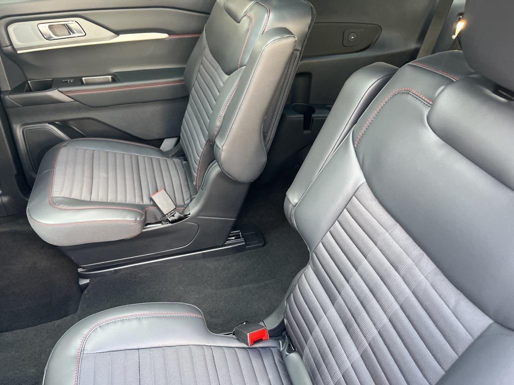 new 2025 Ford Explorer car, priced at $50,176