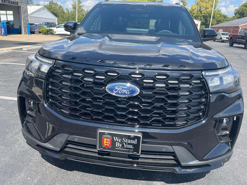 new 2025 Ford Explorer car, priced at $50,176