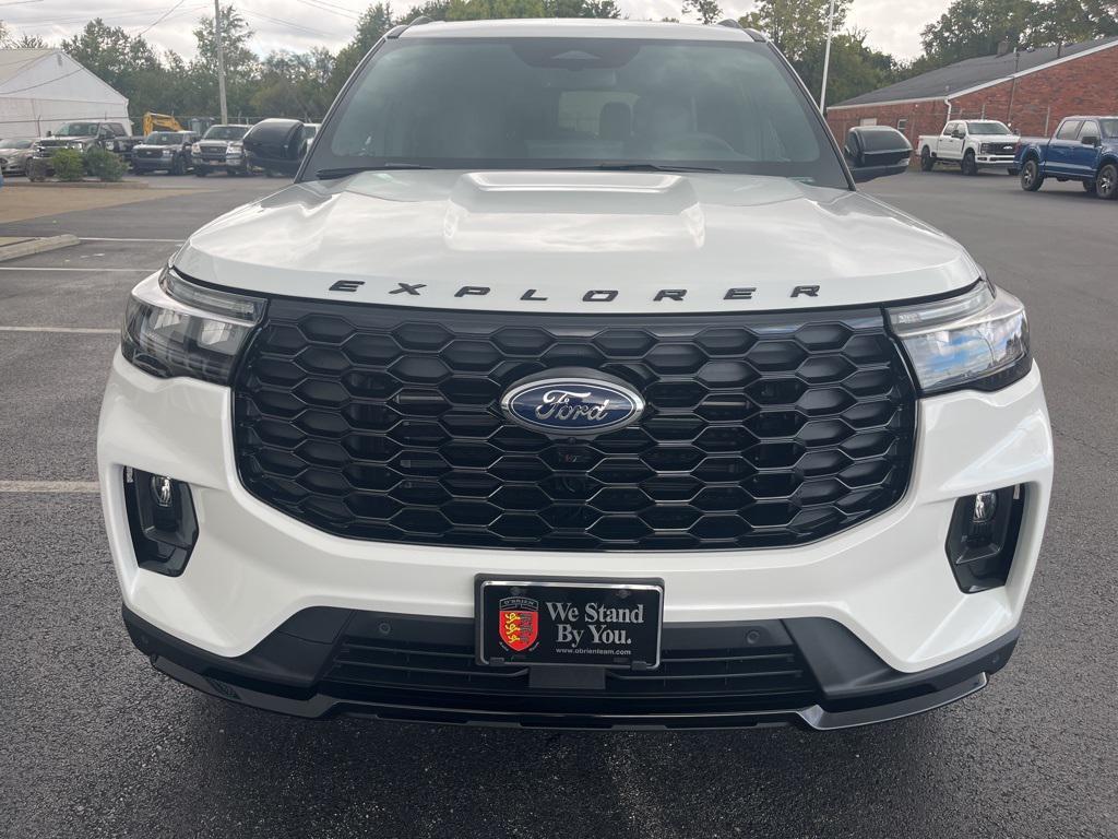 new 2025 Ford Explorer car, priced at $50,923