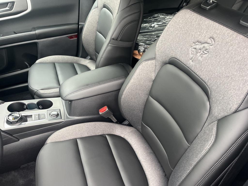 new 2025 Ford Bronco Sport car, priced at $34,992