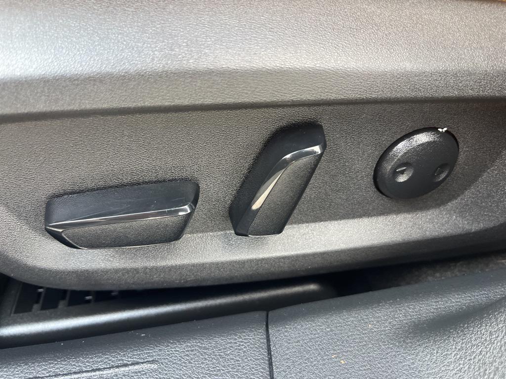 used 2021 Nissan Rogue car, priced at $25,587