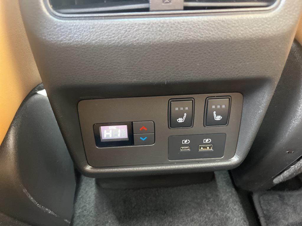 used 2021 Nissan Rogue car, priced at $25,587