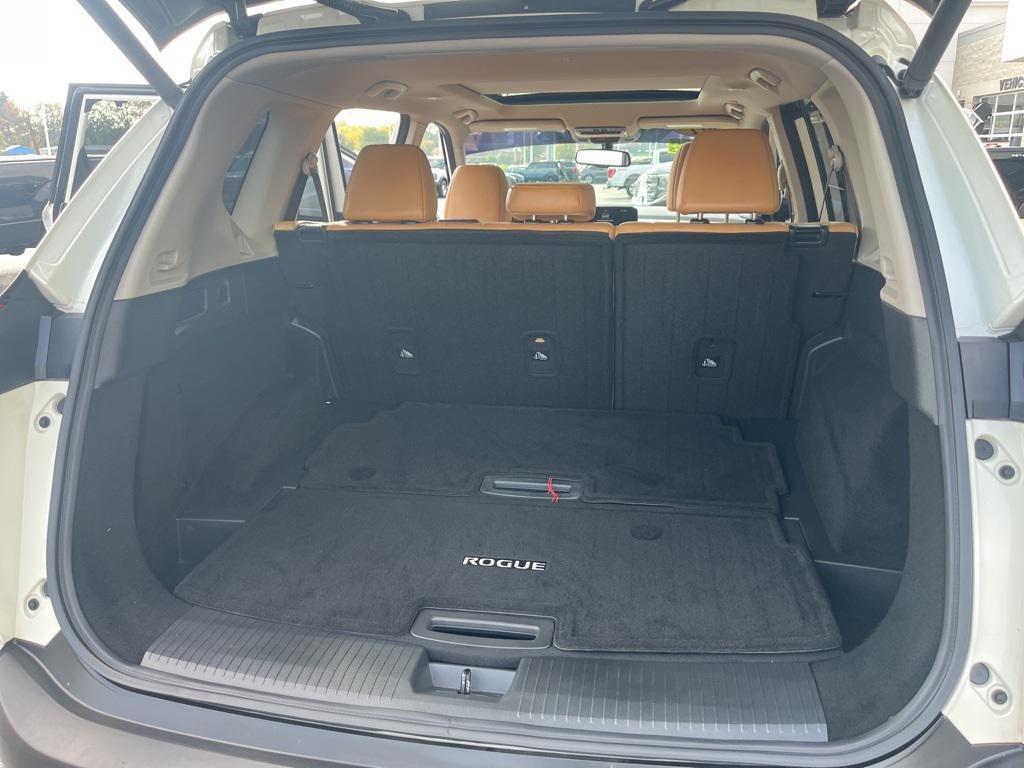 used 2021 Nissan Rogue car, priced at $25,587