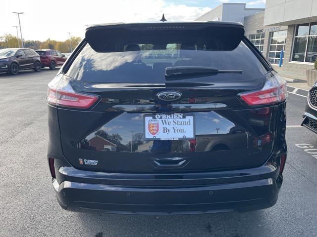 new 2024 Ford Edge car, priced at $40,242