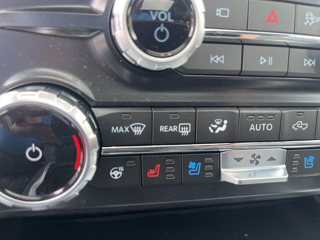 new 2025 Ford F-250 car, priced at $90,280