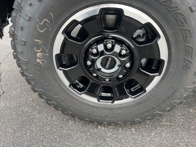new 2025 Ford F-250 car, priced at $89,980