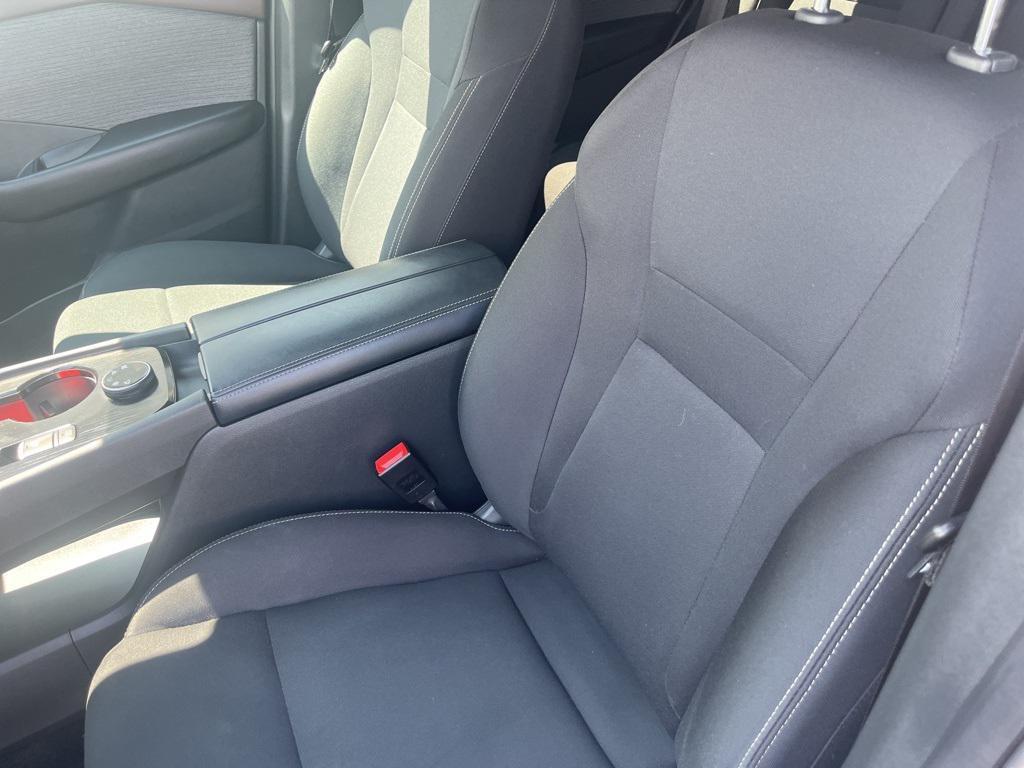 used 2023 Nissan Rogue car, priced at $18,387