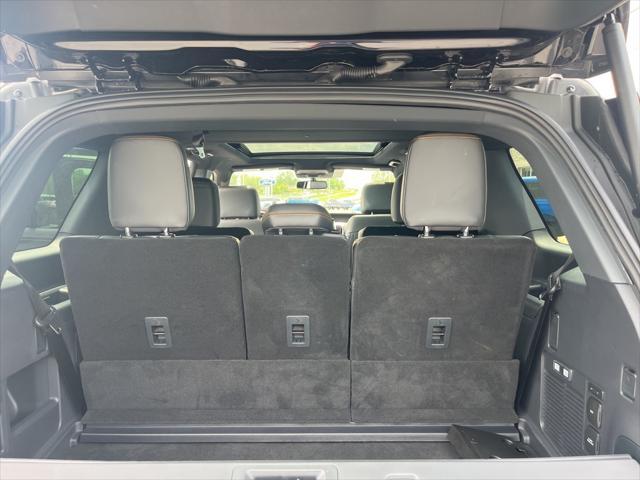 new 2025 Ford Expedition car, priced at $83,025