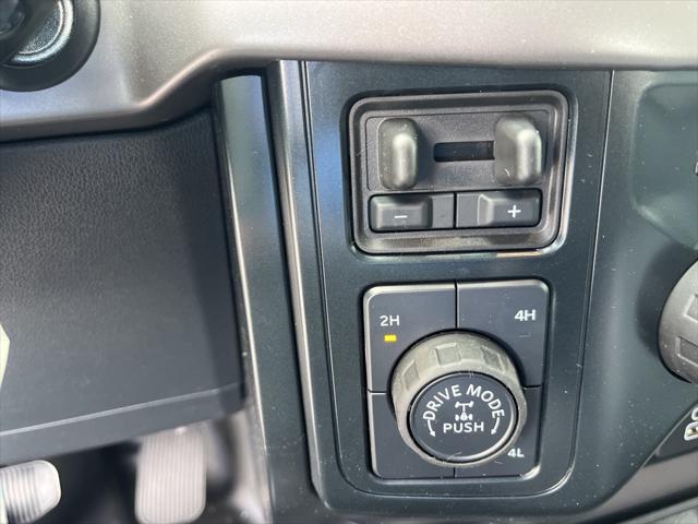 new 2025 Ford F-150 car, priced at $48,512