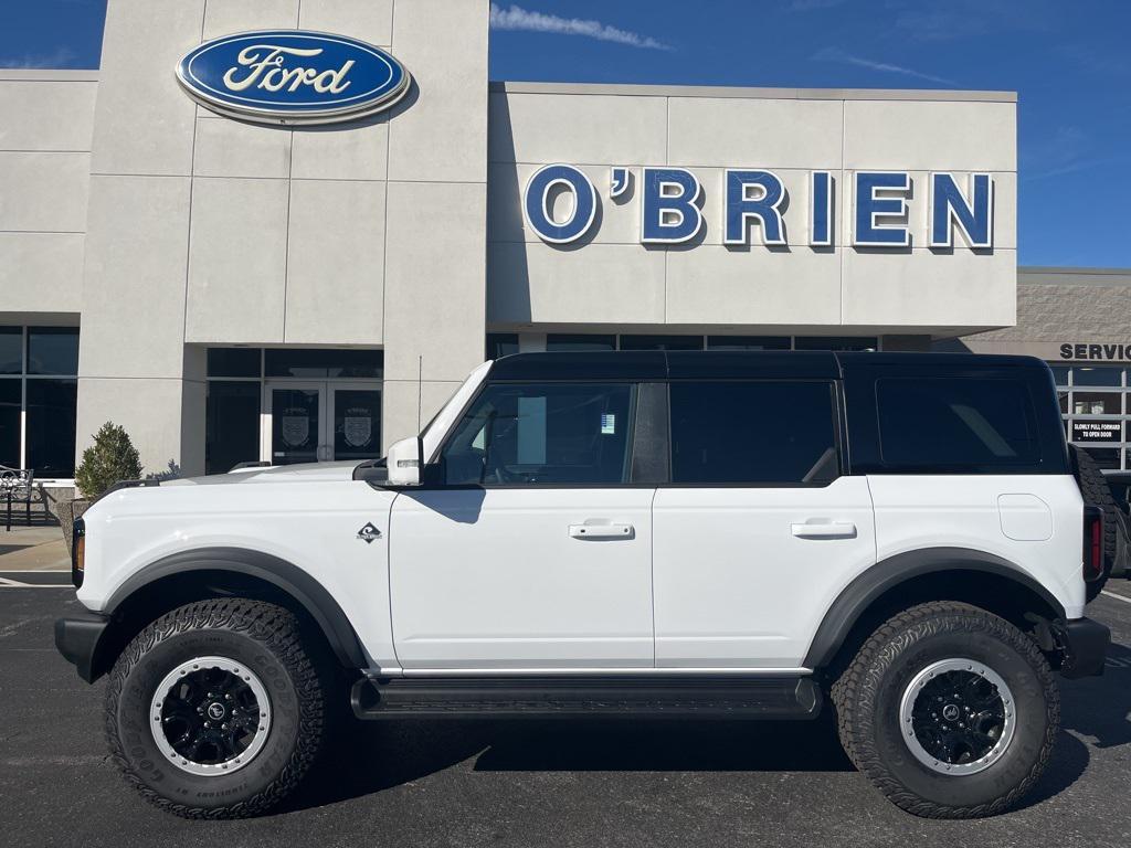 new 2025 Ford Bronco car, priced at $60,368