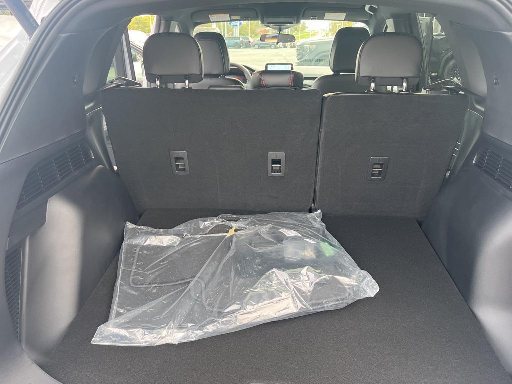 new 2026 Ford Escape car, priced at $32,307