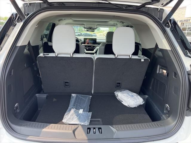 new 2025 Ford Explorer car, priced at $57,131