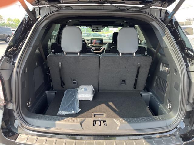 new 2025 Ford Explorer car, priced at $48,837