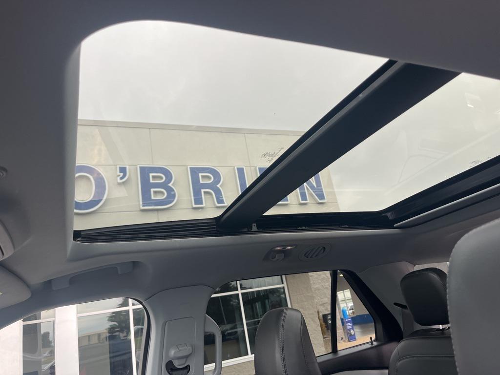 used 2022 Ford Explorer car, priced at $32,690