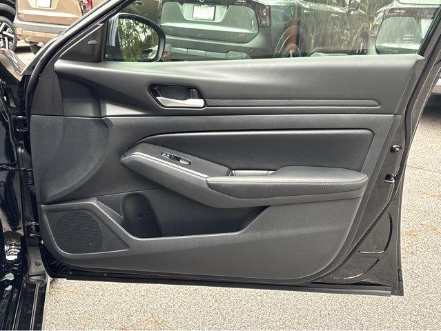 new 2024 Nissan Altima car, priced at $24,500