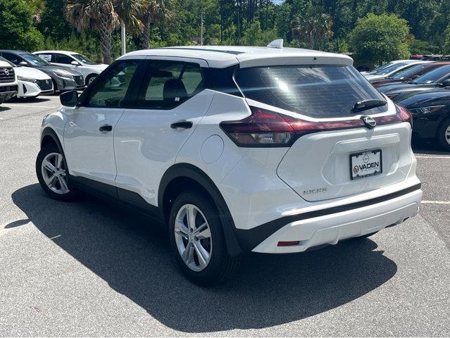 new 2024 Nissan Kicks car, priced at $22,000