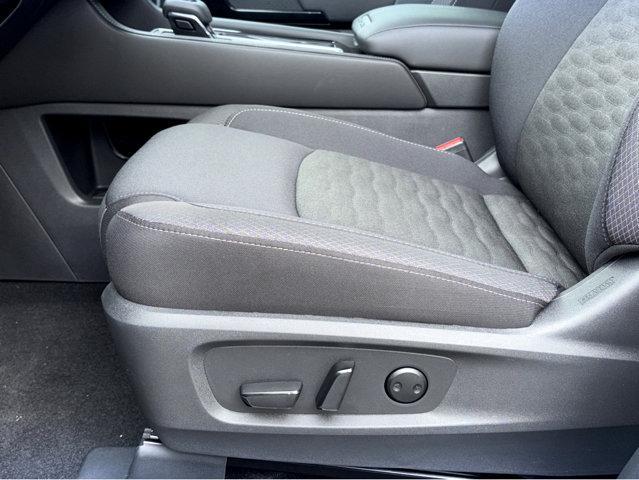 new 2025 Nissan Pathfinder car, priced at $37,250