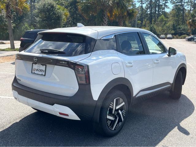 new 2025 Nissan Kicks car, priced at $27,960