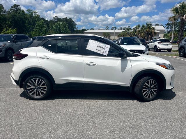 new 2024 Nissan Kicks car, priced at $23,500