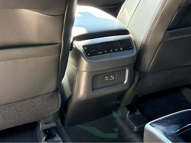 new 2025 Nissan Pathfinder car, priced at $42,620