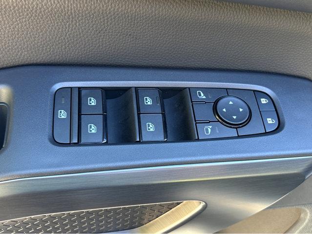 new 2025 Nissan Pathfinder car, priced at $42,620