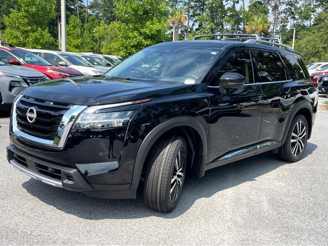 new 2024 Nissan Pathfinder car, priced at $43,750