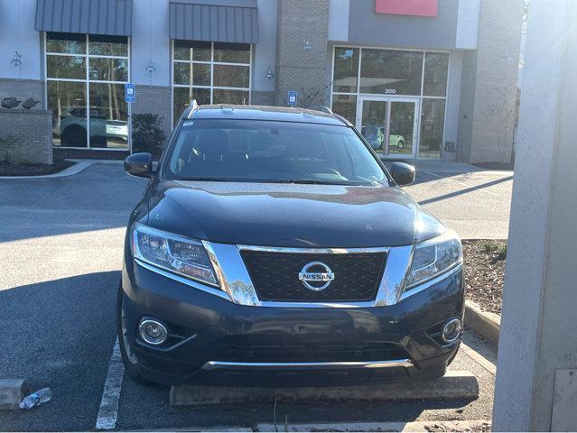 used 2016 Nissan Pathfinder car, priced at $13,000