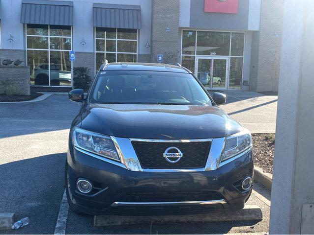 used 2016 Nissan Pathfinder car, priced at $13,000