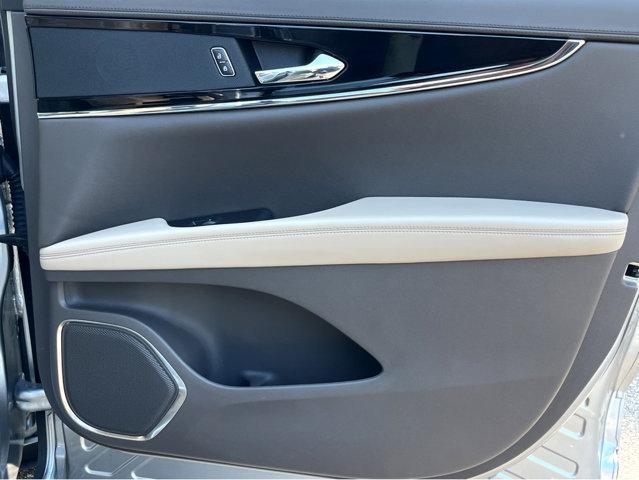 used 2022 Lincoln Nautilus car, priced at $30,000