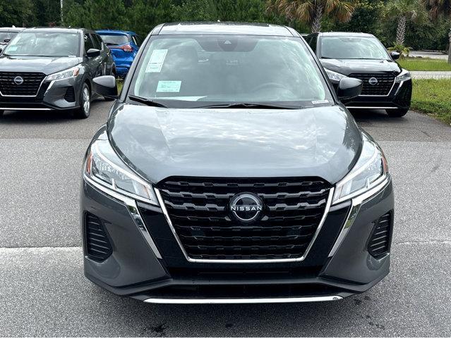 new 2025 Nissan Kicks Play car, priced at $23,850
