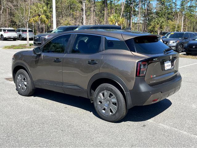 new 2025 Nissan Kicks car, priced at $28,095
