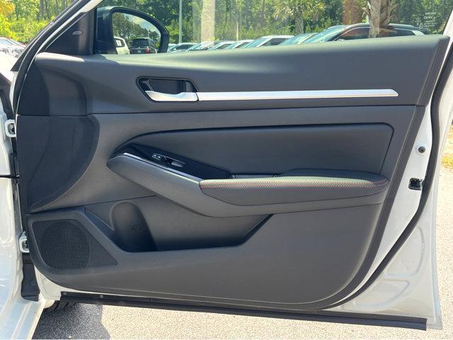 new 2024 Nissan Altima car, priced at $27,500