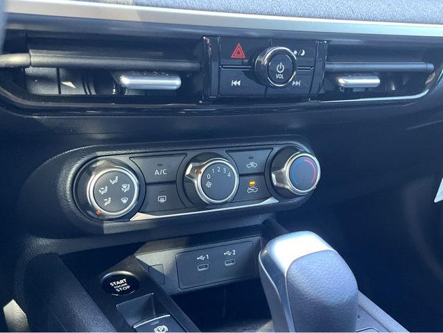 new 2025 Nissan Kicks car, priced at $24,275